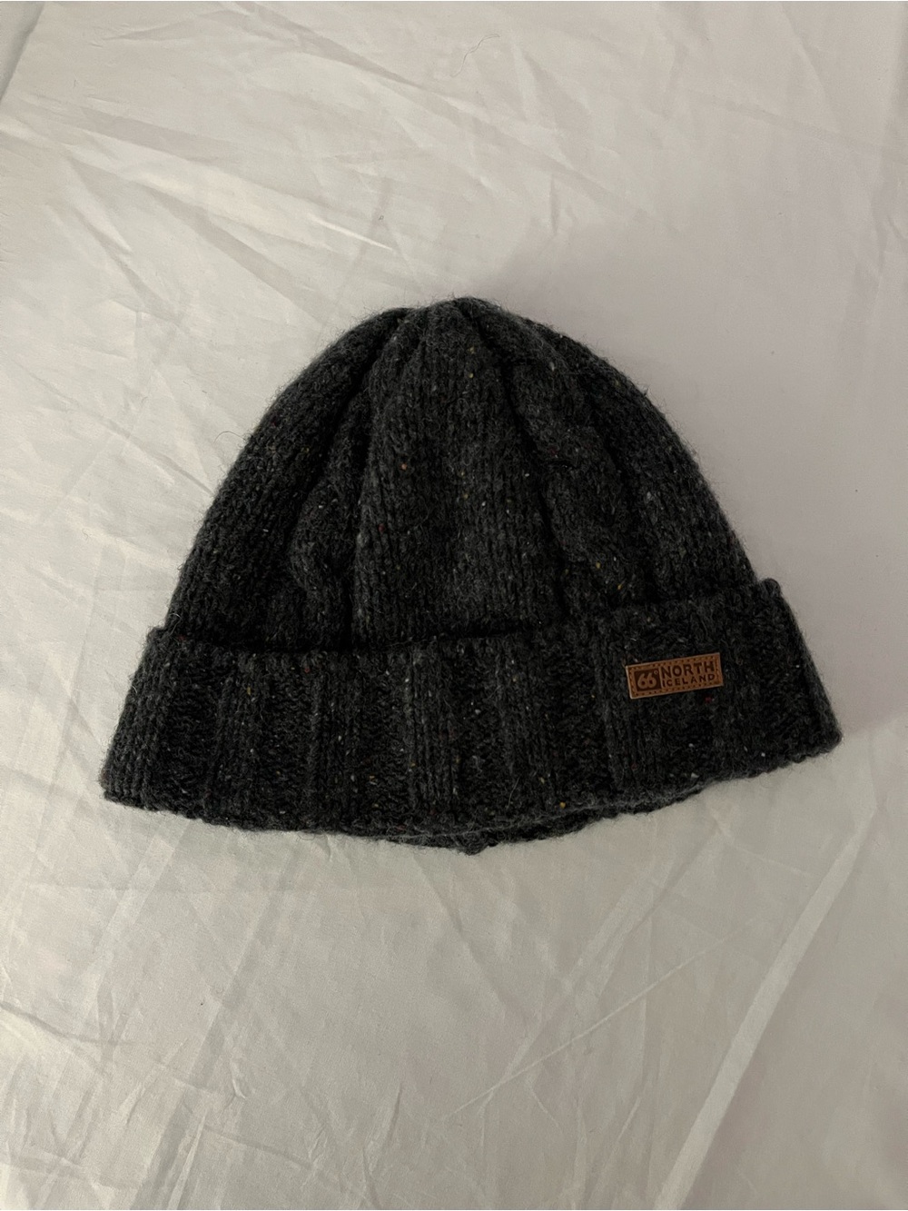 66 North Iceland Lambswool Cable Knit Beanie Hat Charcoal Grey Donegal Tweed ONS